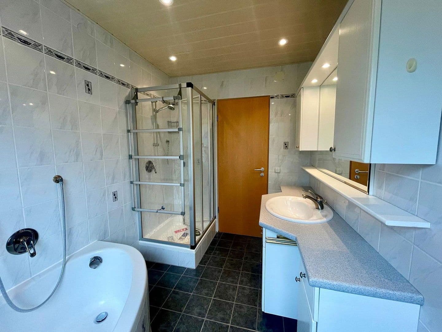 Prodej bytu 3+1 93 m², Augsburg, Bavorsko Prodej bytu 3+1 93 m², Augsburg, Bavorsko