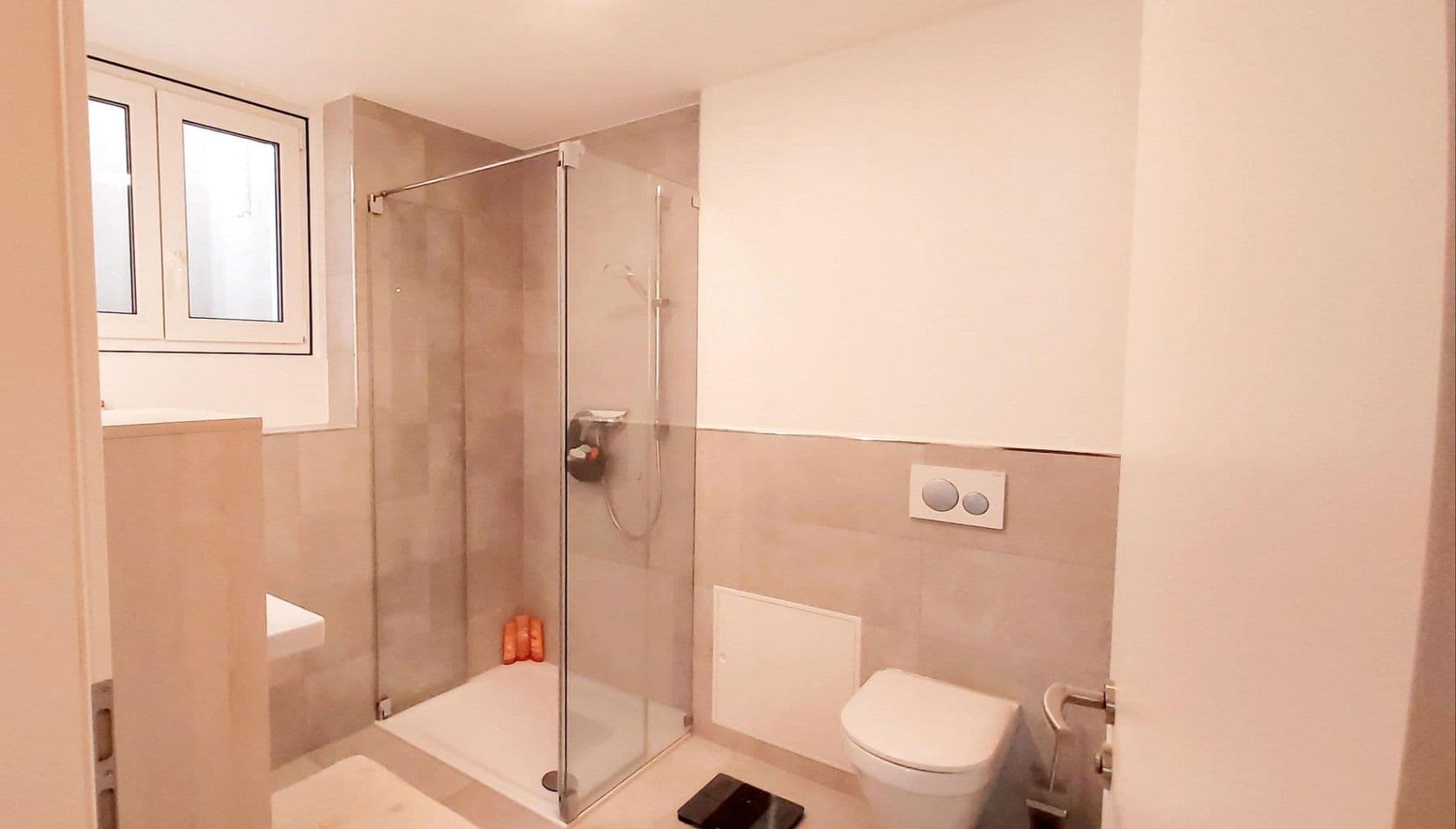 Pronájem domu 204 m², pozemek 523 m², Sämannstr. 17, Gräfelfing, Bavorsko Pronájem domu 204 m², pozemek 523 m², Sämannstr. 17, Gräfelfing, Bavorsko