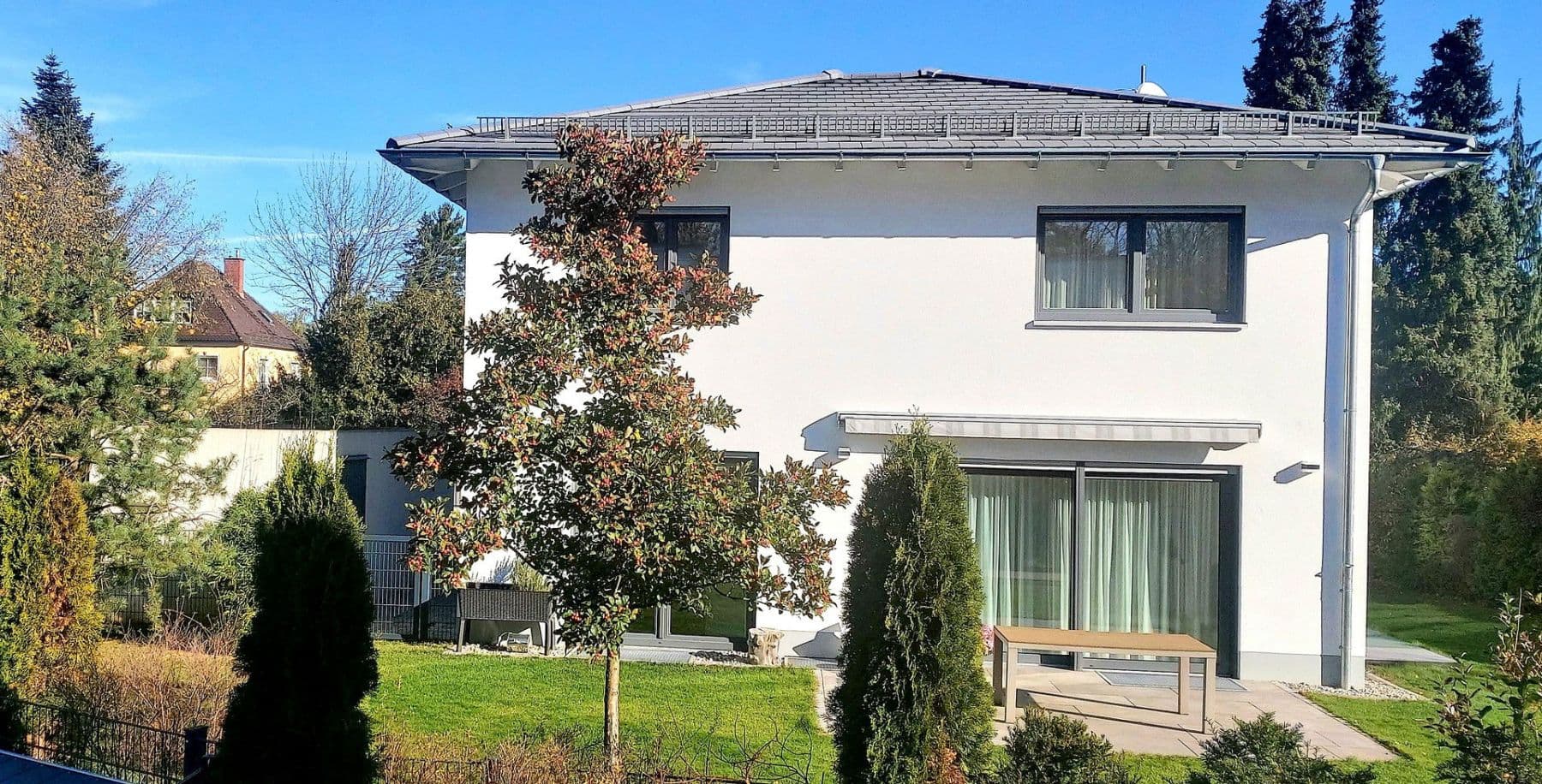 Pronájem domu 204 m², pozemek 523 m², Sämannstr. 17, Gräfelfing, Bavorsko Pronájem domu 204 m², pozemek 523 m², Sämannstr. 17, Gräfelfing, Bavorsko