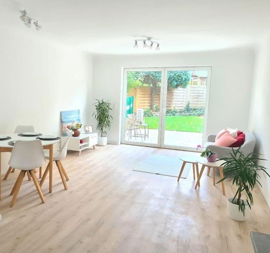 Prodej domu 111 m², pozemek 125 m², Wulmstorfer Ring, Hamburg, Hamburg Prodej domu 111 m², pozemek 125 m², Wulmstorfer Ring, Hamburg, Hamburg