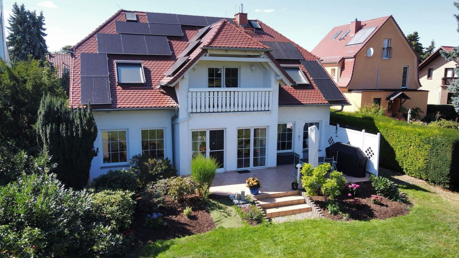 Prodej domu 309 m², pozemek 1.280 m², Markkleeberg, Sasko Prodej domu 309 m², pozemek 1.280 m², Markkleeberg, Sasko