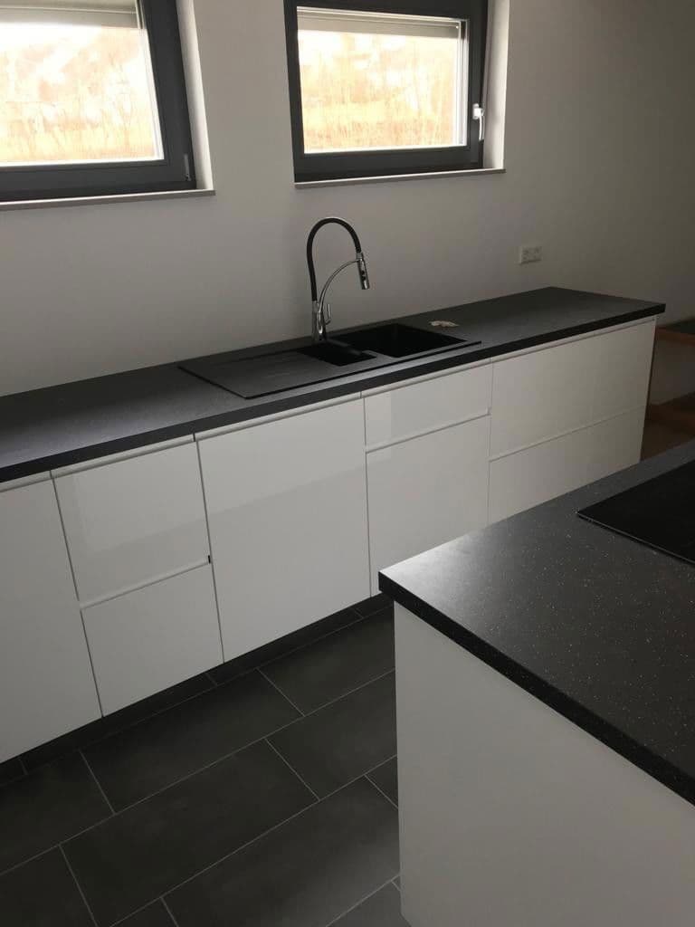 Prodej domu 150 m², pozemek 399 m², Kirchentellinsfurt, Bádensko-Württembersko Prodej domu 150 m², pozemek 399 m², Kirchentellinsfurt, Bádensko-Württembersko