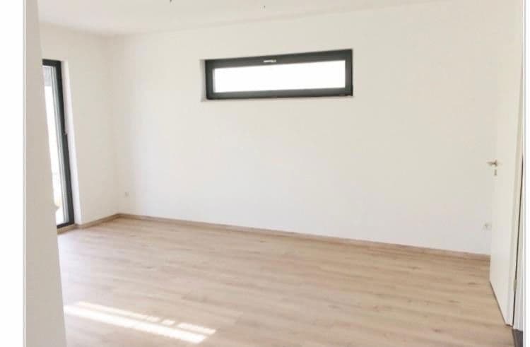 Prodej domu 150 m², pozemek 399 m², Kirchentellinsfurt, Bádensko-Württembersko Prodej domu 150 m², pozemek 399 m², Kirchentellinsfurt, Bádensko-Württembersko