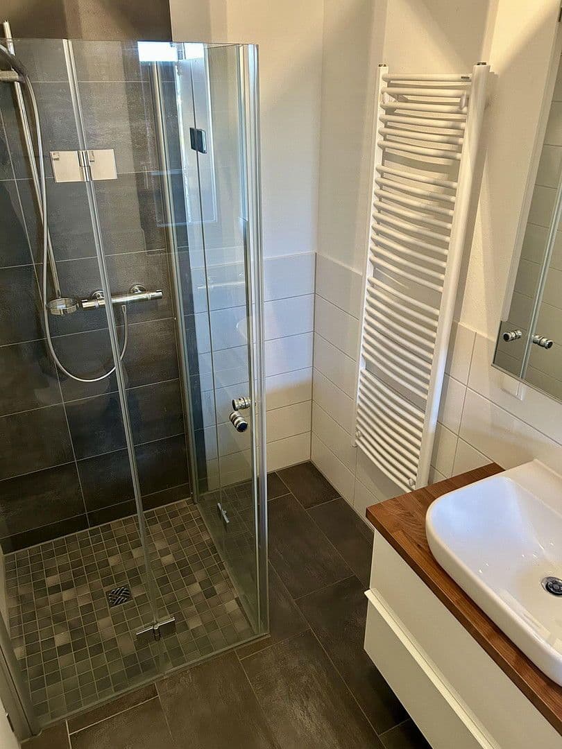 Prodej domu 150 m², pozemek 399 m², Kirchentellinsfurt, Bádensko-Württembersko Prodej domu 150 m², pozemek 399 m², Kirchentellinsfurt, Bádensko-Württembersko