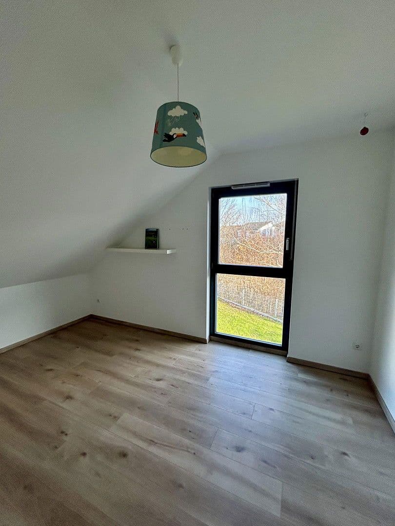 Prodej domu 150 m², pozemek 399 m², Kirchentellinsfurt, Bádensko-Württembersko Prodej domu 150 m², pozemek 399 m², Kirchentellinsfurt, Bádensko-Württembersko