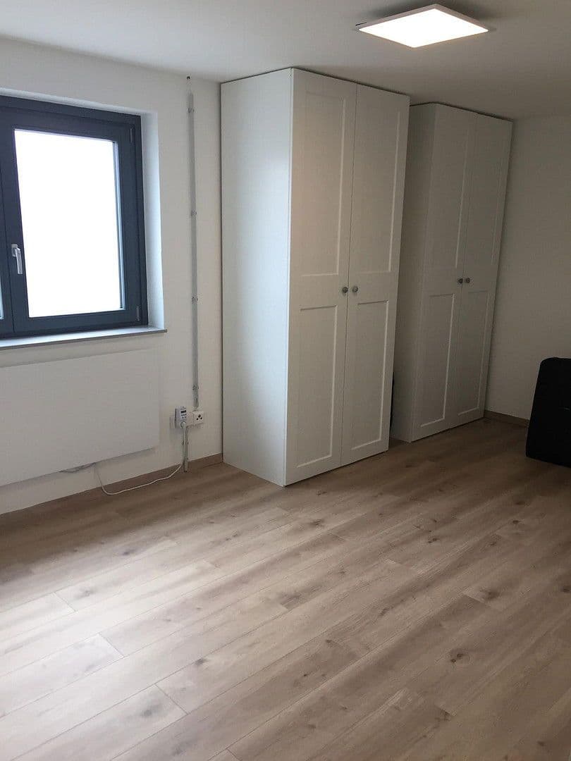 Prodej domu 150 m², pozemek 399 m², Kirchentellinsfurt, Bádensko-Württembersko Prodej domu 150 m², pozemek 399 m², Kirchentellinsfurt, Bádensko-Württembersko