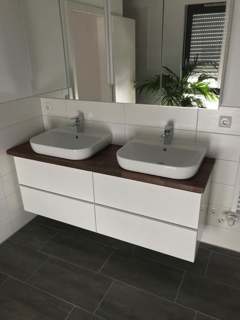 Prodej domu 150 m², pozemek 399 m², Kirchentellinsfurt, Bádensko-Württembersko Prodej domu 150 m², pozemek 399 m², Kirchentellinsfurt, Bádensko-Württembersko