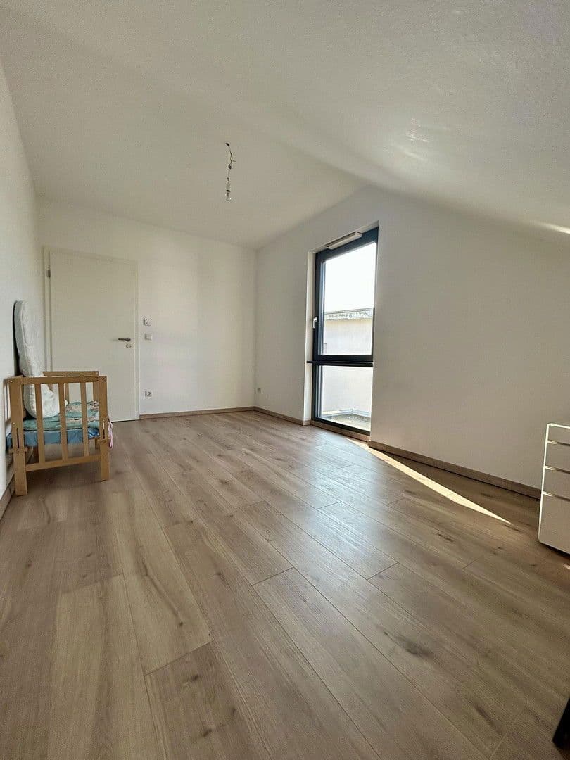 Prodej domu 150 m², pozemek 399 m², Kirchentellinsfurt, Bádensko-Württembersko Prodej domu 150 m², pozemek 399 m², Kirchentellinsfurt, Bádensko-Württembersko