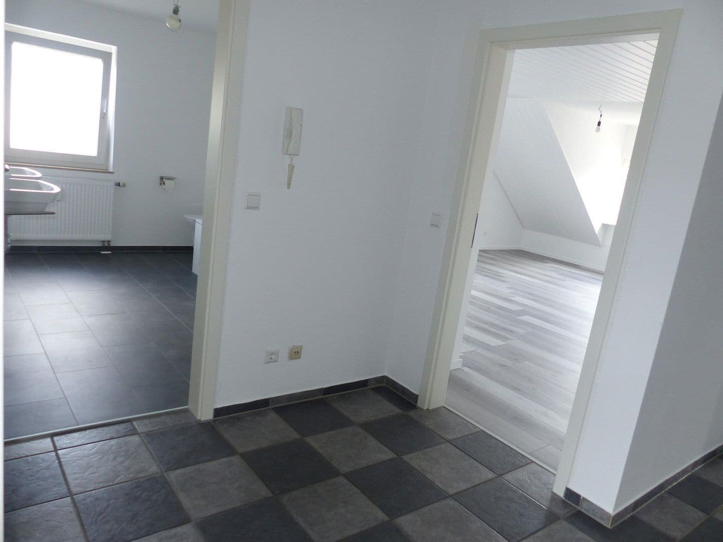Prodej bytu 3+1 87 m², Waldstetterstraße 26, Balingen, Bádensko-Württembersko Prodej bytu 3+1 87 m², Waldstetterstraße 26, Balingen, Bádensko-Württembersko