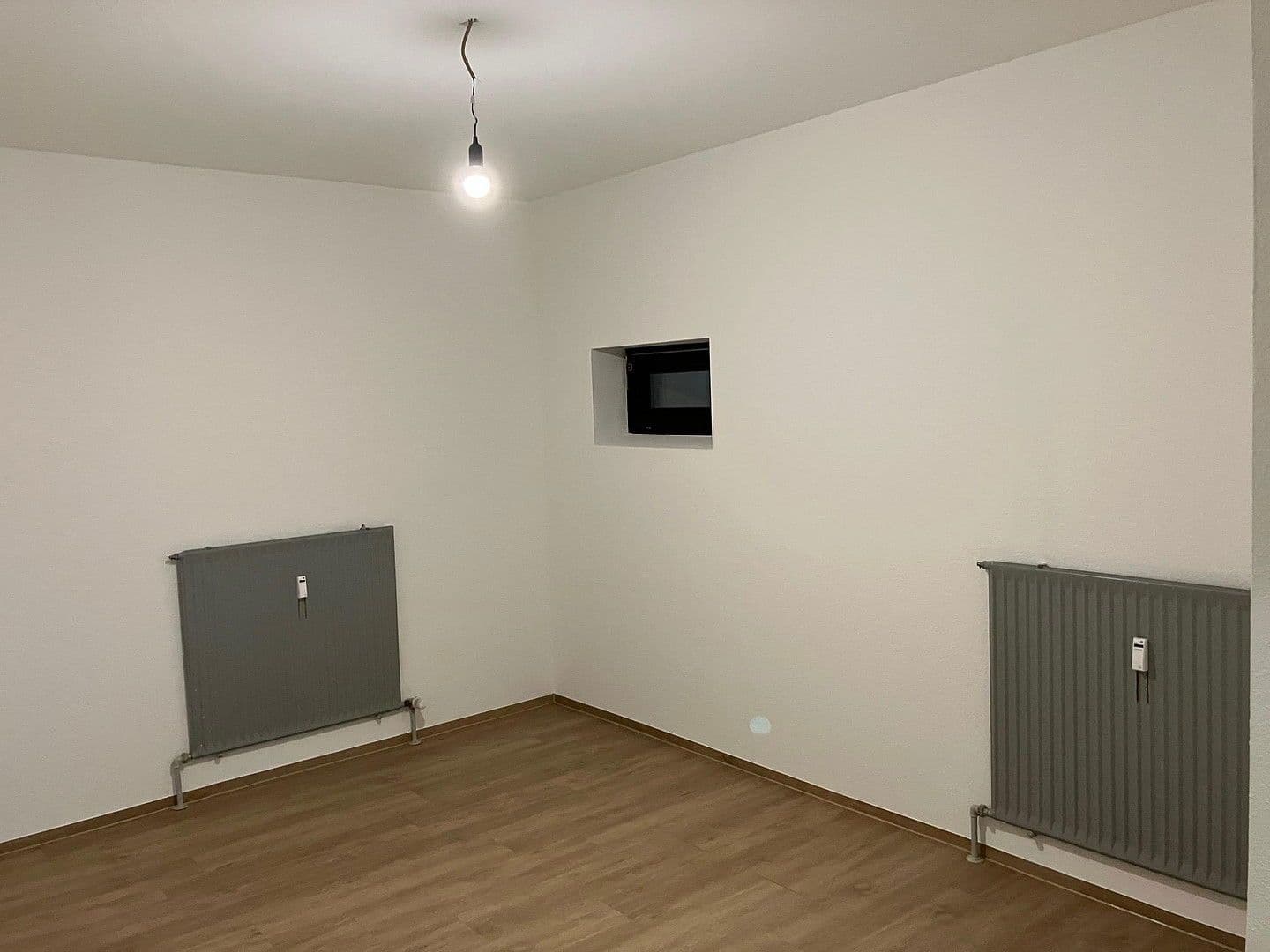 Prodej bytu 4+kk 62 m², Hohenheimer Str. 11, Leinfelden-Echterdingen, Bádensko-Württembersko Prodej bytu 4+kk 62 m², Hohenheimer Str. 11, Leinfelden-Echterdingen, Bádensko-Württembersko