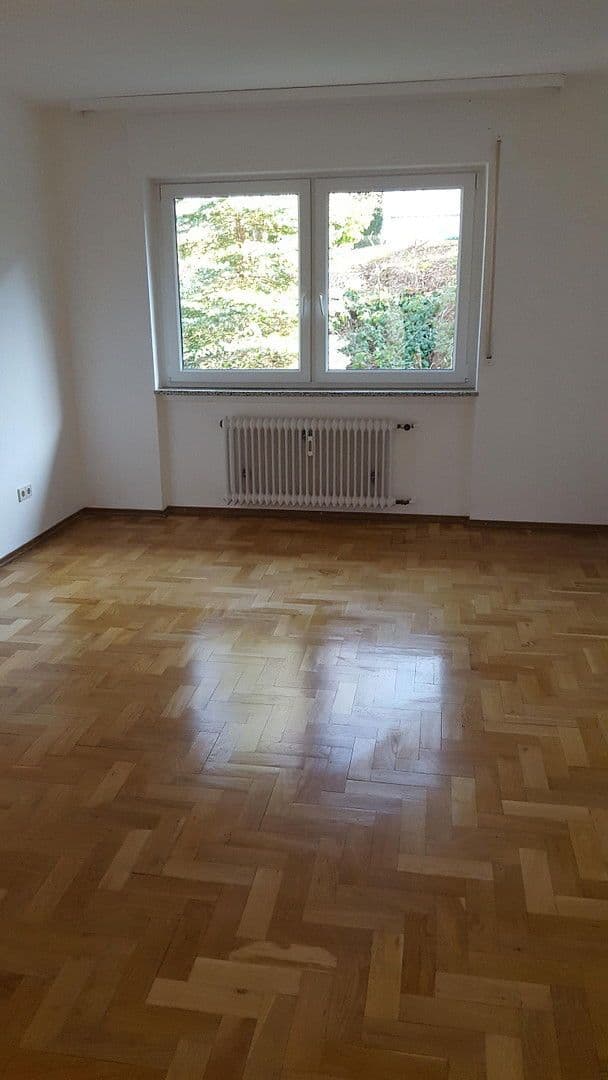 Pronájem bytu 2+1 99 m², Bad Herrenalb, Bádensko-Württembersko Pronájem bytu 2+1 99 m², Bad Herrenalb, Bádensko-Württembersko