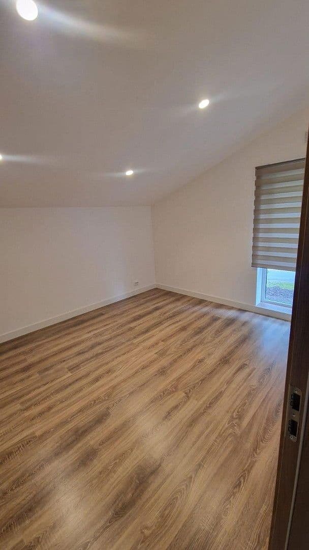 Prodej domu 150 m², pozemek 420 m², steinbergskamp 1A und 1B, Bremervörde, Dolní Sasko Prodej domu 150 m², pozemek 420 m², steinbergskamp 1A und 1B, Bremervörde, Dolní Sasko