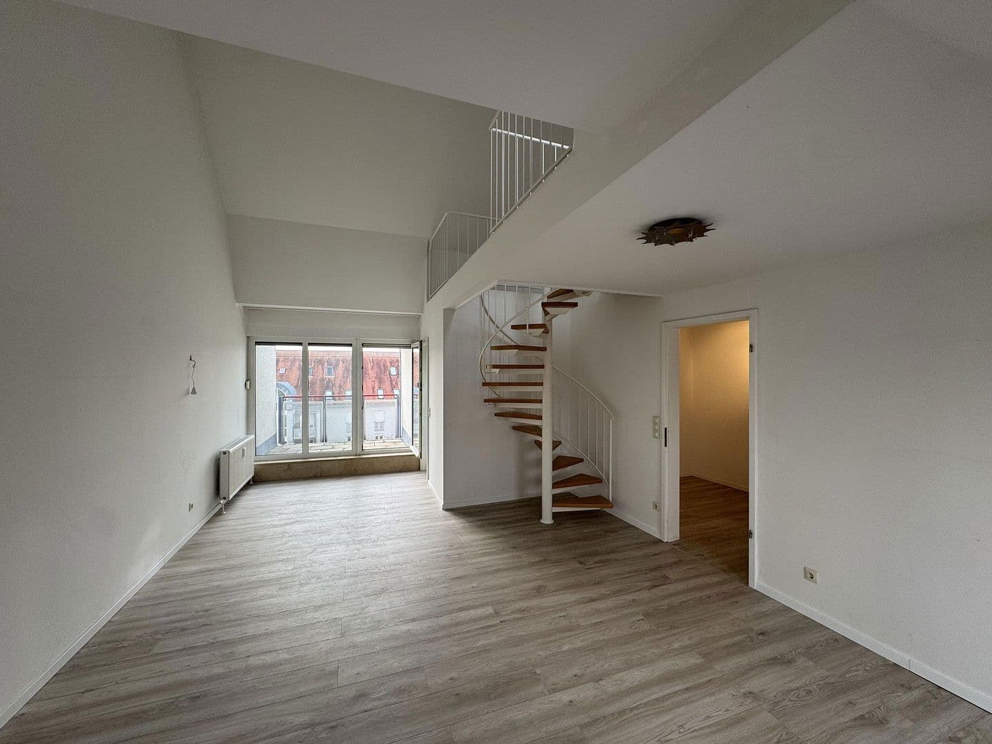 Pronájem bytu 2+1 67 m², Am Röthenbacher Landgraben 24, Nürnberg, Bavorsko Pronájem bytu 2+1 67 m², Am Röthenbacher Landgraben 24, Nürnberg, Bavorsko