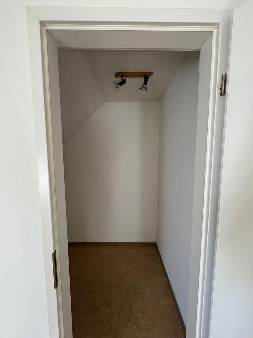 Pronájem bytu 2+1 67 m², Am Röthenbacher Landgraben 24, Nürnberg, Bavorsko Pronájem bytu 2+1 67 m², Am Röthenbacher Landgraben 24, Nürnberg, Bavorsko