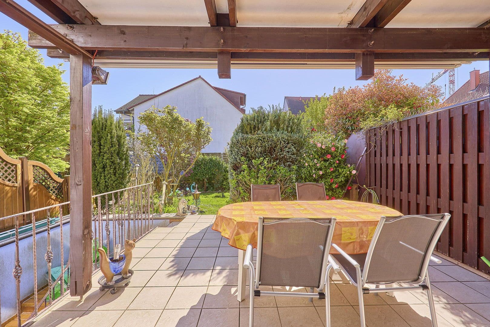 Prodej domu 182 m², pozemek 269 m², Durmersheim, Bádensko-Württembersko Prodej domu 182 m², pozemek 269 m², Durmersheim, Bádensko-Württembersko