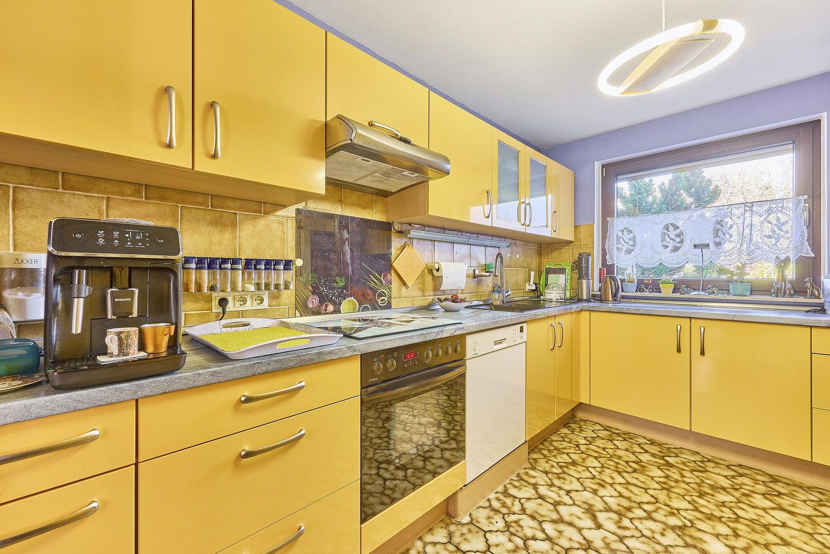 Prodej domu 182 m², pozemek 269 m², Durmersheim, Bádensko-Württembersko Prodej domu 182 m², pozemek 269 m², Durmersheim, Bádensko-Württembersko