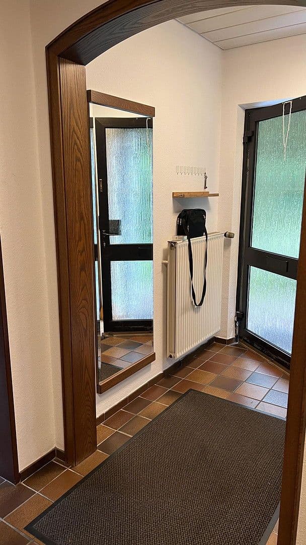 Pronájem domu 150 m², pozemek 360 m², Leichlingen, Severní Porýní-Vestfálsko Pronájem domu 150 m², pozemek 360 m², Leichlingen, Severní Porýní-Vestfálsko