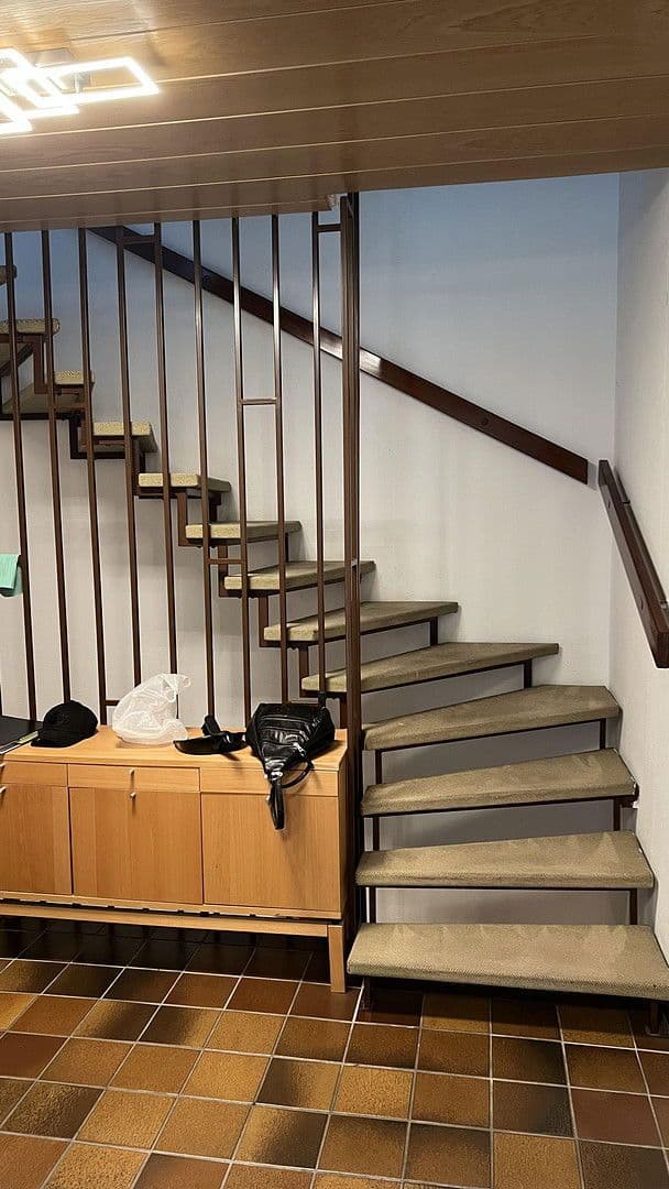 Pronájem domu 150 m², pozemek 360 m², Leichlingen, Severní Porýní-Vestfálsko Pronájem domu 150 m², pozemek 360 m², Leichlingen, Severní Porýní-Vestfálsko