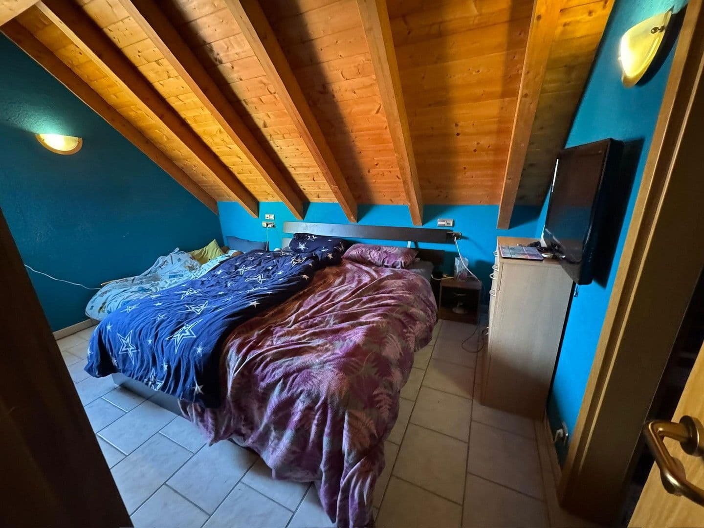 Prodej domu 182 m², pozemek 482 m², Volkach, Bavorsko Prodej domu 182 m², pozemek 482 m², Volkach, Bavorsko