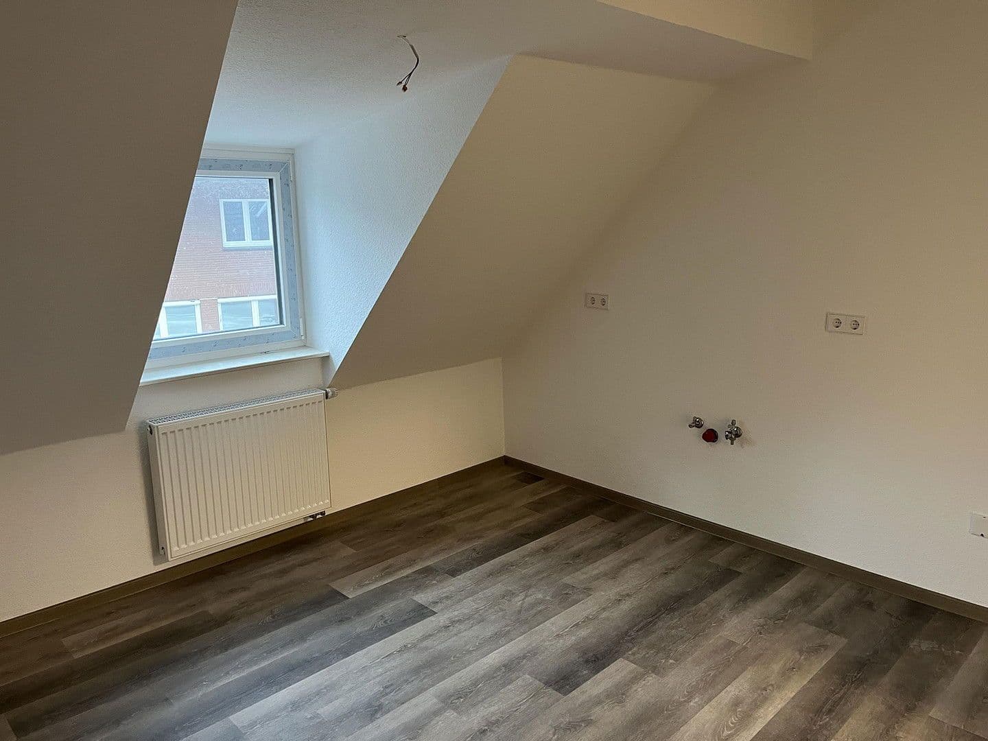 Pronájem bytu 4+1 92 m², Meppen, Dolní Sasko Pronájem bytu 4+1 92 m², Meppen, Dolní Sasko