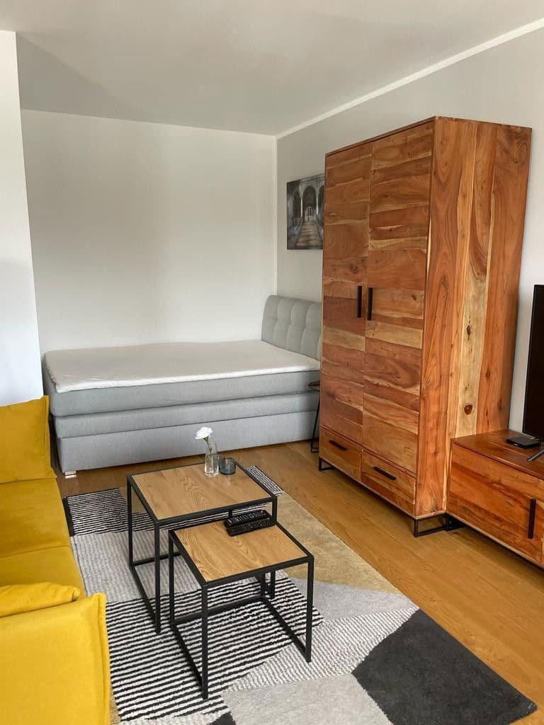 Pronájem bytu 1+1 37 m², Frankfurt am Main, Hessen Pronájem bytu 1+1 37 m², Frankfurt am Main, Hessen