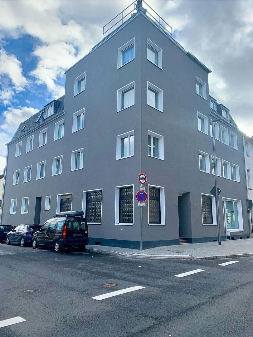 Pronájem nebytového prostoru 100 m², Langenberger Straße, Velbert, Severní Porýní-Vestfálsko Pronájem nebytového prostoru 100 m², Langenberger Straße, Velbert, Severní Porýní-Vestfálsko