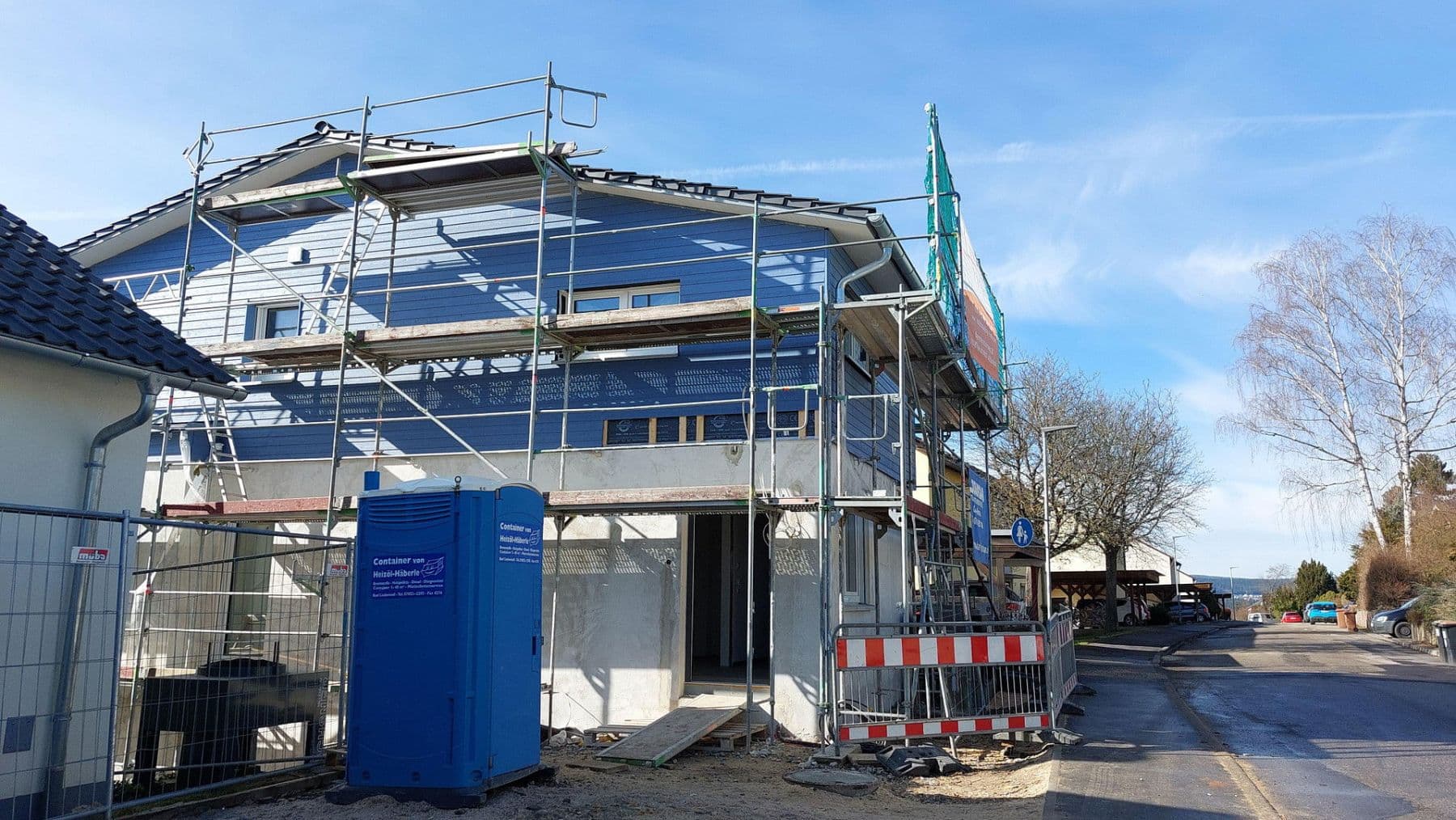 Prodej domu 180 m², pozemek 850 m², Finkenweg 16, Calw, Bádensko-Württembersko Prodej domu 180 m², pozemek 850 m², Finkenweg 16, Calw, Bádensko-Württembersko