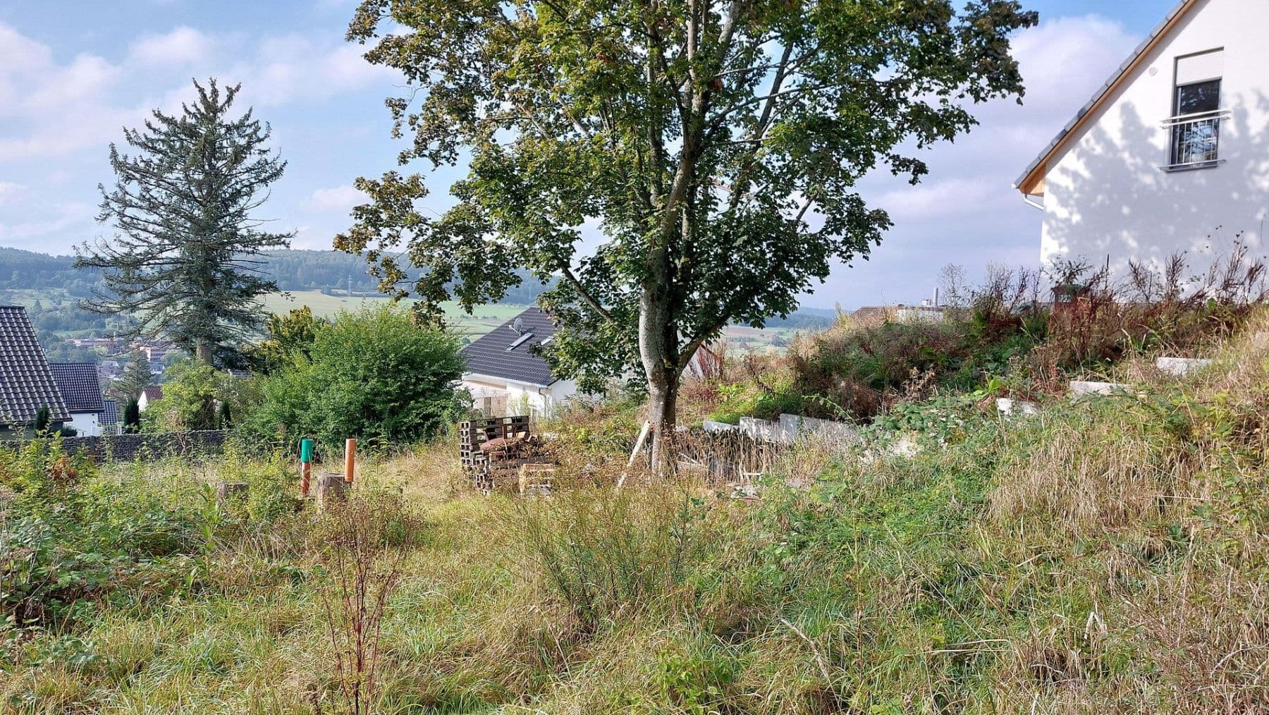 Prodej domu 180 m², pozemek 850 m², Finkenweg 16, Calw, Bádensko-Württembersko Prodej domu 180 m², pozemek 850 m², Finkenweg 16, Calw, Bádensko-Württembersko