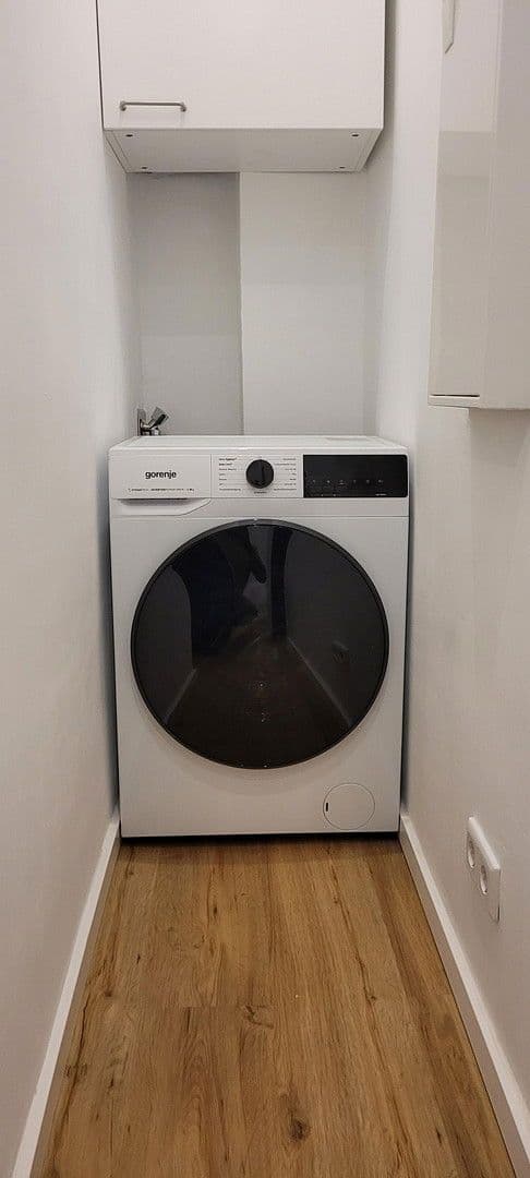 Pronájem bytu 1+1 34 m², Alt-Rudow 18A, Berlin, Berlín Pronájem bytu 1+1 34 m², Alt-Rudow 18A, Berlin, Berlín