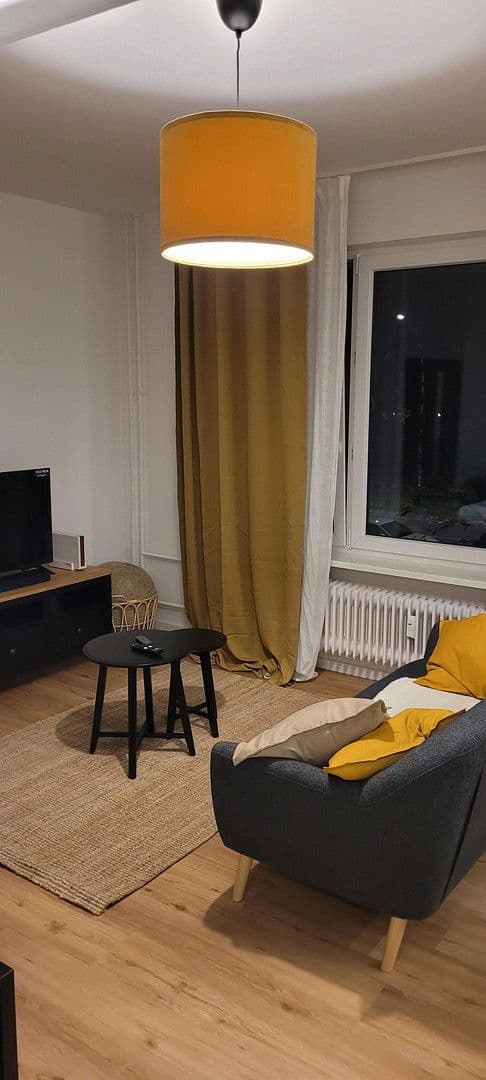 Pronájem bytu 1+1 34 m², Alt-Rudow 18A, Berlin, Berlín Pronájem bytu 1+1 34 m², Alt-Rudow 18A, Berlin, Berlín