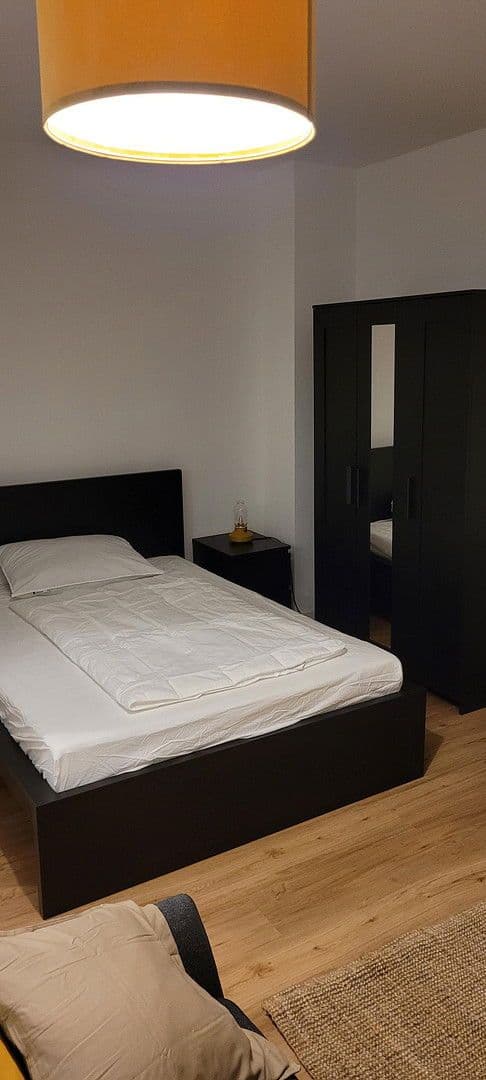 Pronájem bytu 1+1 34 m², Alt-Rudow 18A, Berlin, Berlín Pronájem bytu 1+1 34 m², Alt-Rudow 18A, Berlin, Berlín