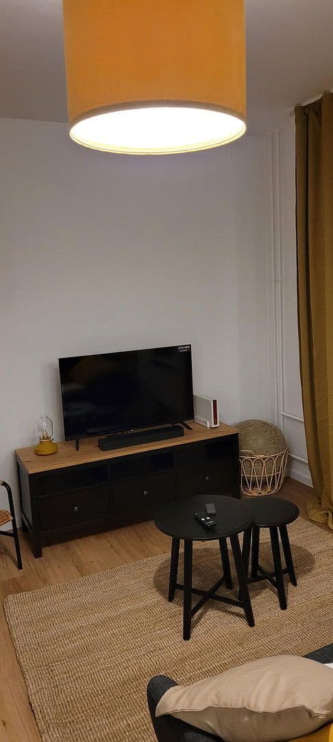 Pronájem bytu 1+1 34 m², Alt-Rudow 18A, Berlin, Berlín Pronájem bytu 1+1 34 m², Alt-Rudow 18A, Berlin, Berlín