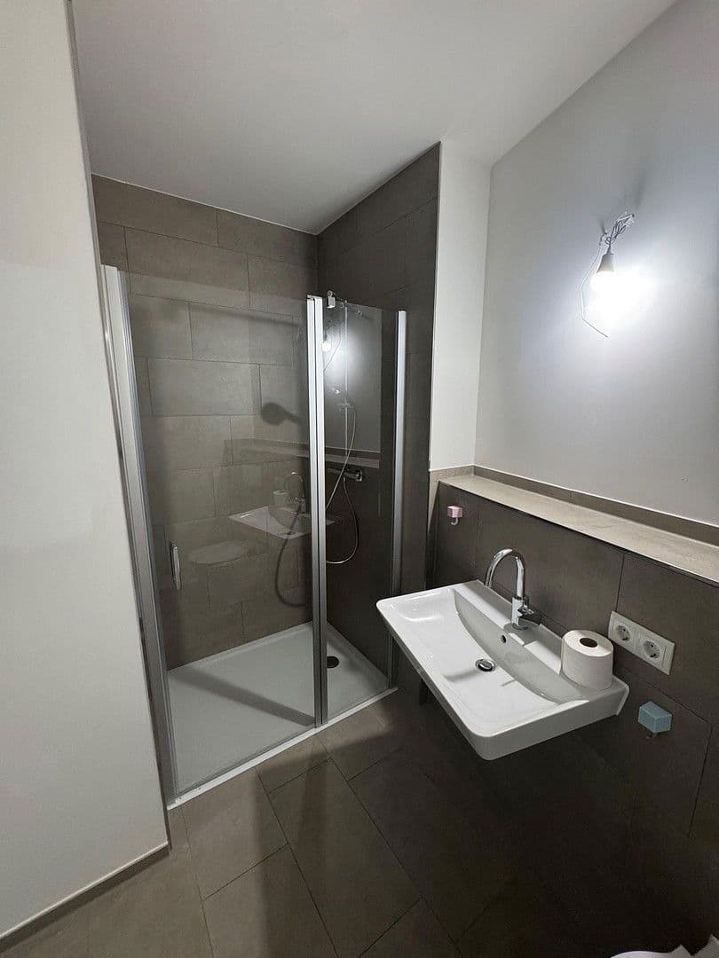 Pronájem bytu 3+1 85 m², Bergedorfer Straße 160, Hamburg, Hamburg Pronájem bytu 3+1 85 m², Bergedorfer Straße 160, Hamburg, Hamburg