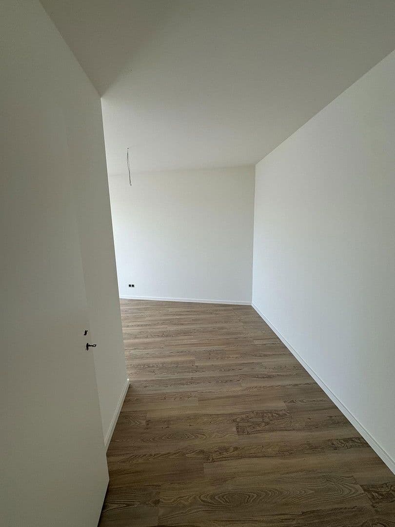 Pronájem bytu 3+1 85 m², Bergedorfer Straße 160, Hamburg, Hamburg Pronájem bytu 3+1 85 m², Bergedorfer Straße 160, Hamburg, Hamburg