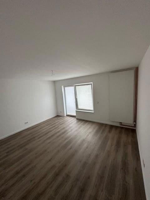 Pronájem bytu 3+1 69 m², Hirschberger Str. 3, Rehburg-Loccum, Dolní Sasko Pronájem bytu 3+1 69 m², Hirschberger Str. 3, Rehburg-Loccum, Dolní Sasko