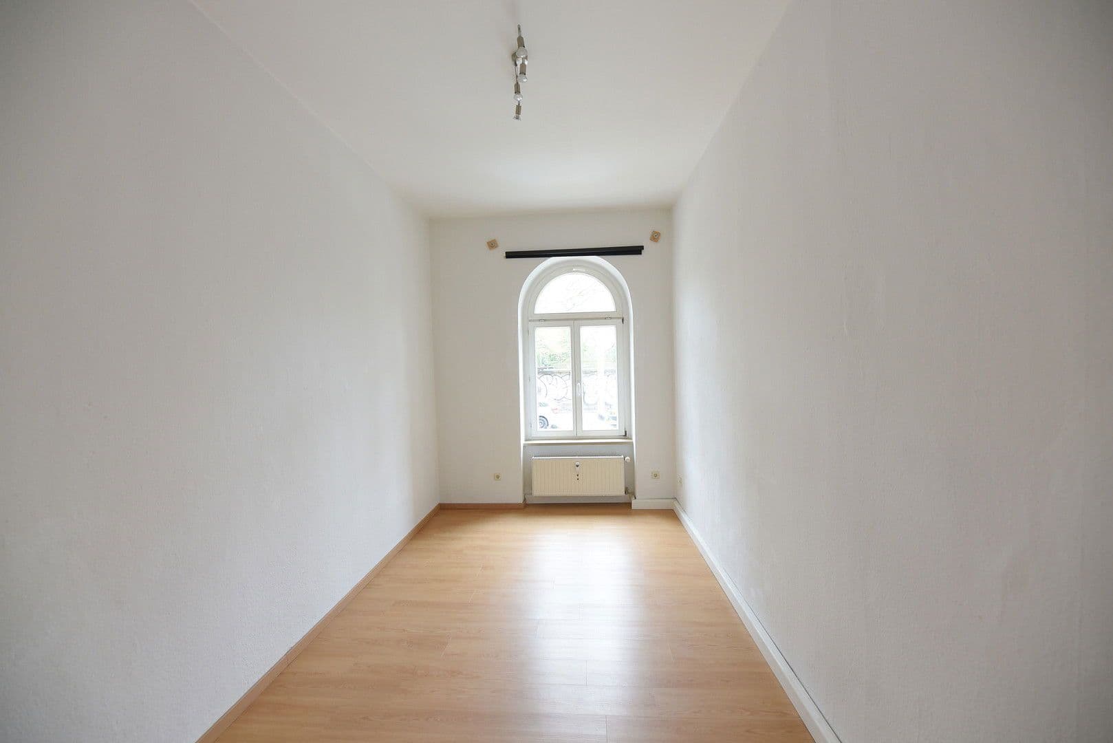 Pronájem bytu 2+1 37 m², Conradstrasse 10, Dresden, Sasko Pronájem bytu 2+1 37 m², Conradstrasse 10, Dresden, Sasko