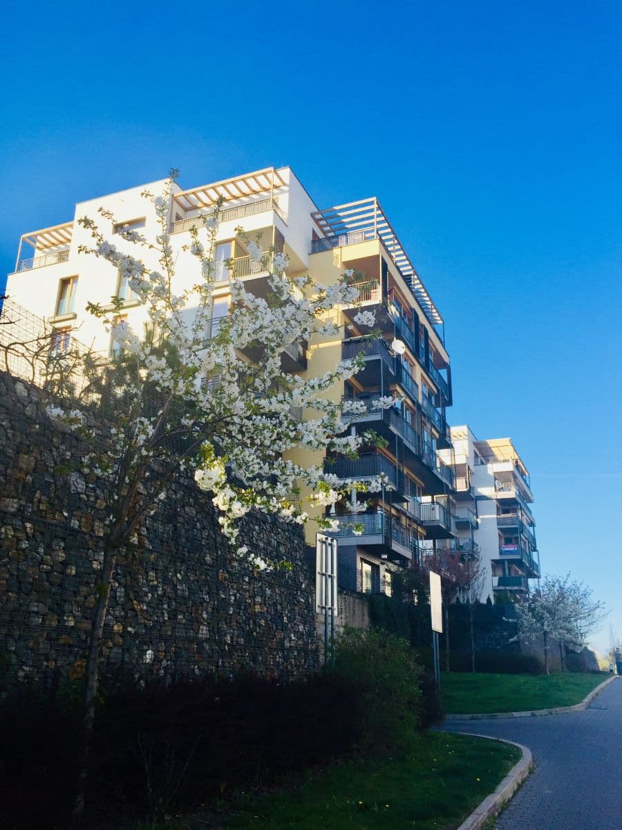 Pronájem bytu 2+kk 64 m², Nad Smetankou, Praha, Praha Pronájem bytu 2+kk 64 m², Nad Smetankou, Praha, Praha