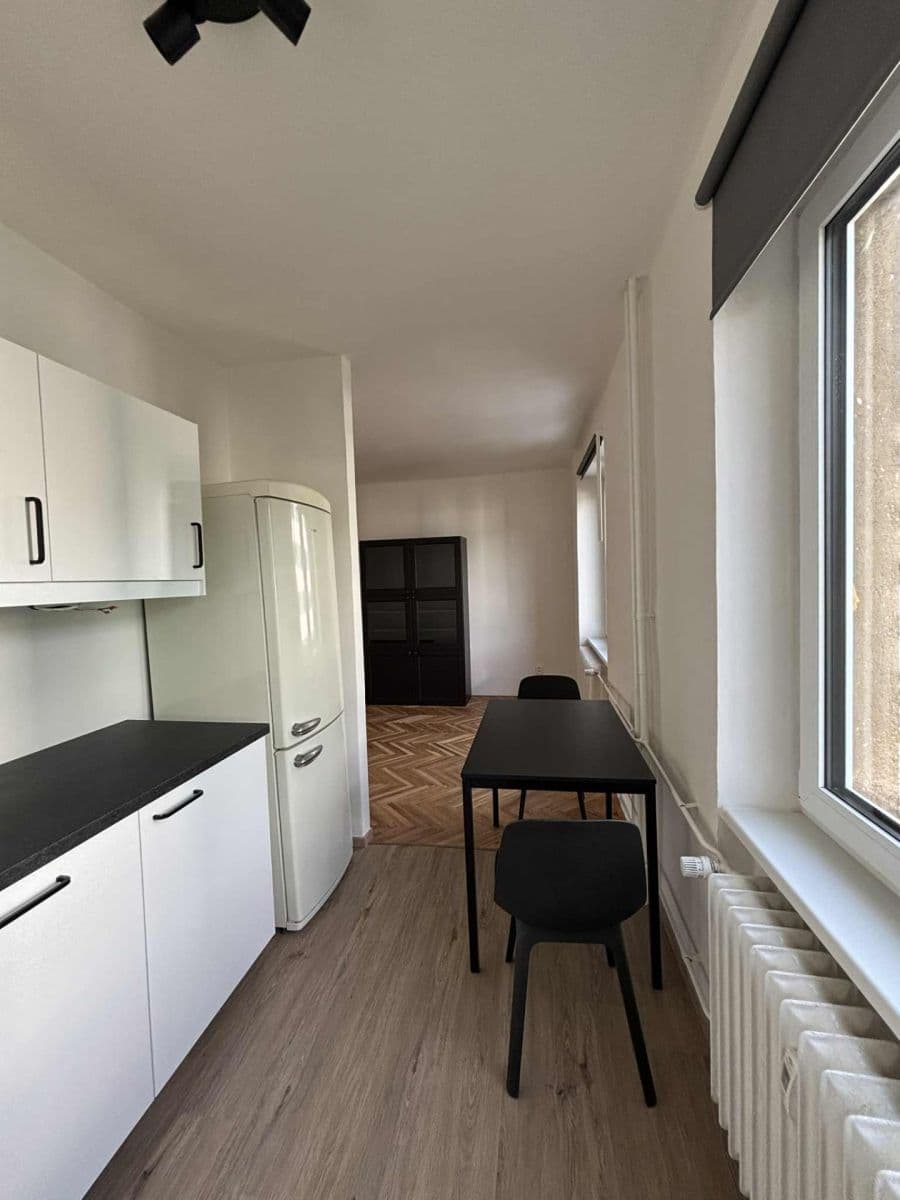 Pronájem bytu 2+kk 53 m², Jihlavská, Praha, Praha Pronájem bytu 2+kk 53 m², Jihlavská, Praha, Praha