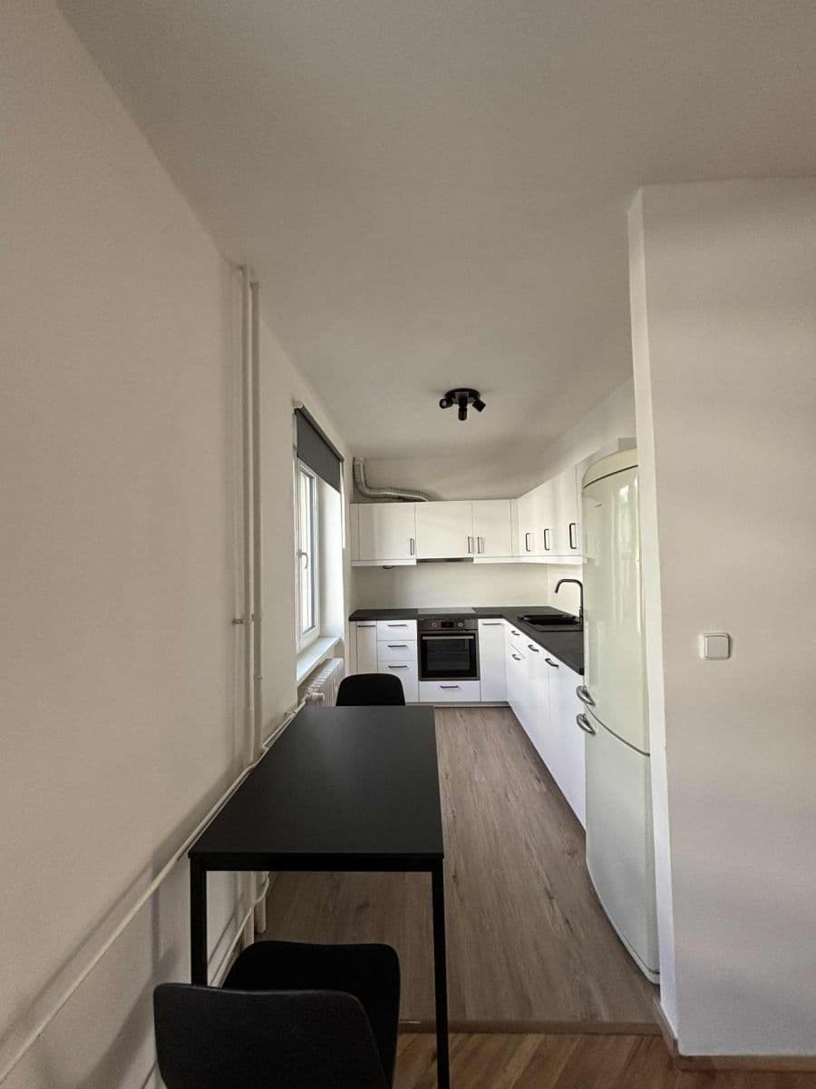 Pronájem bytu 2+kk 53 m², Jihlavská, Praha, Praha Pronájem bytu 2+kk 53 m², Jihlavská, Praha, Praha