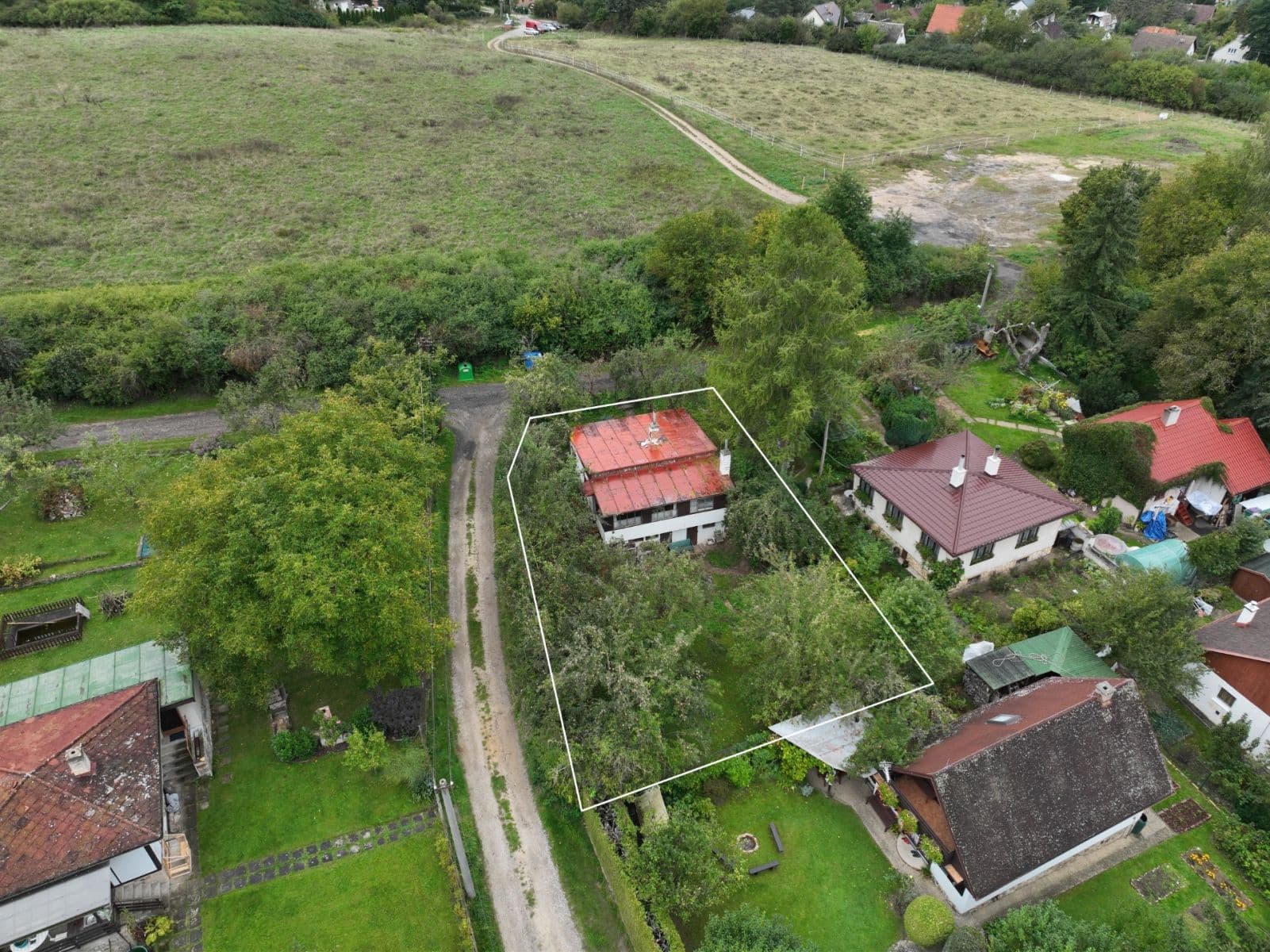 Prodej chaty, chalupy 58 m², pozemek 504 m², Lesní, Zadní Třebaň, Středočeský kraj Prodej chaty, chalupy 58 m², pozemek 504 m², Lesní, Zadní Třebaň, Středočeský kraj