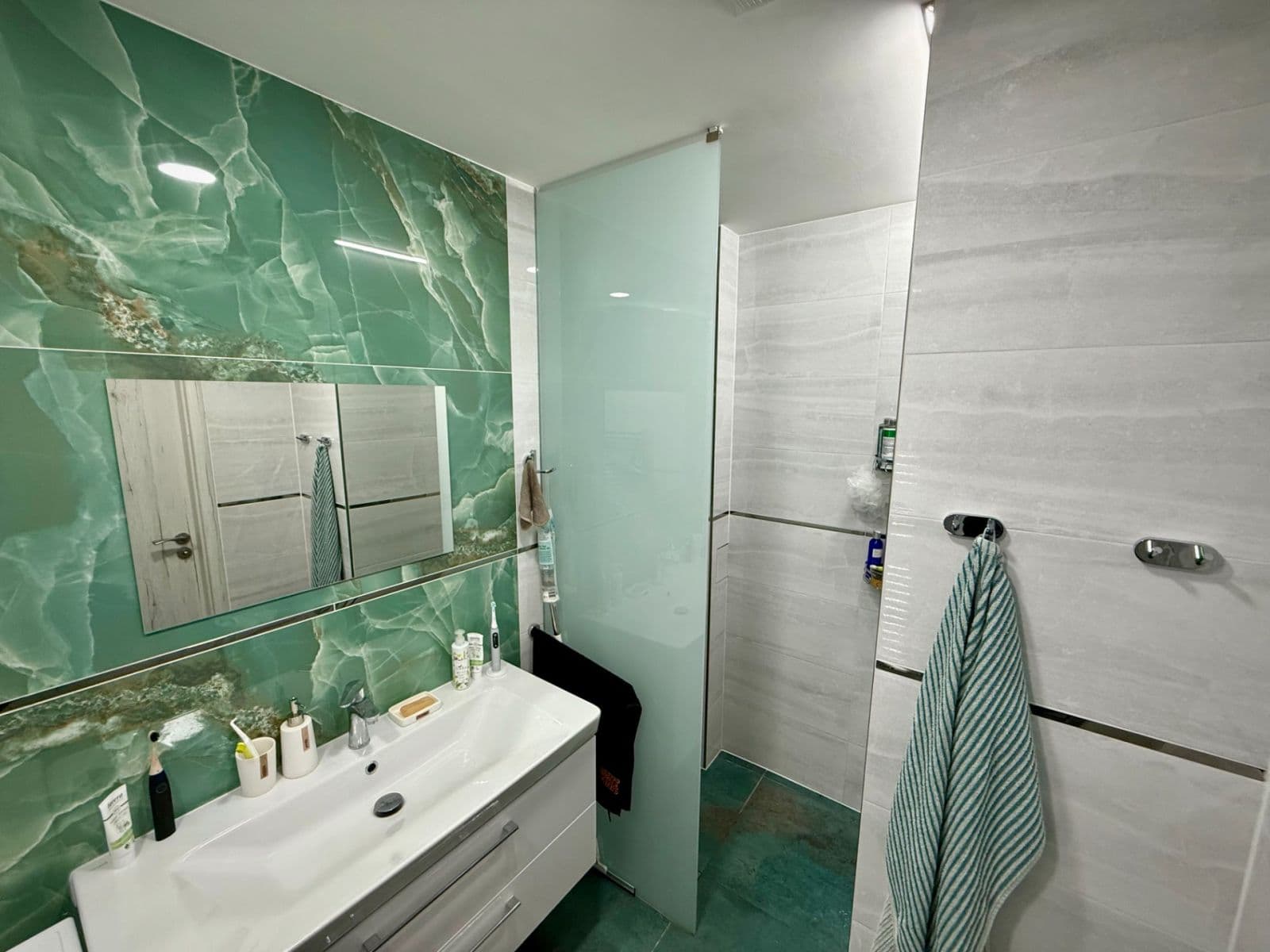 Pronájem bytu 2+1 70 m², U Smaltovny, Praha, Praha Pronájem bytu 2+1 70 m², U Smaltovny, Praha, Praha