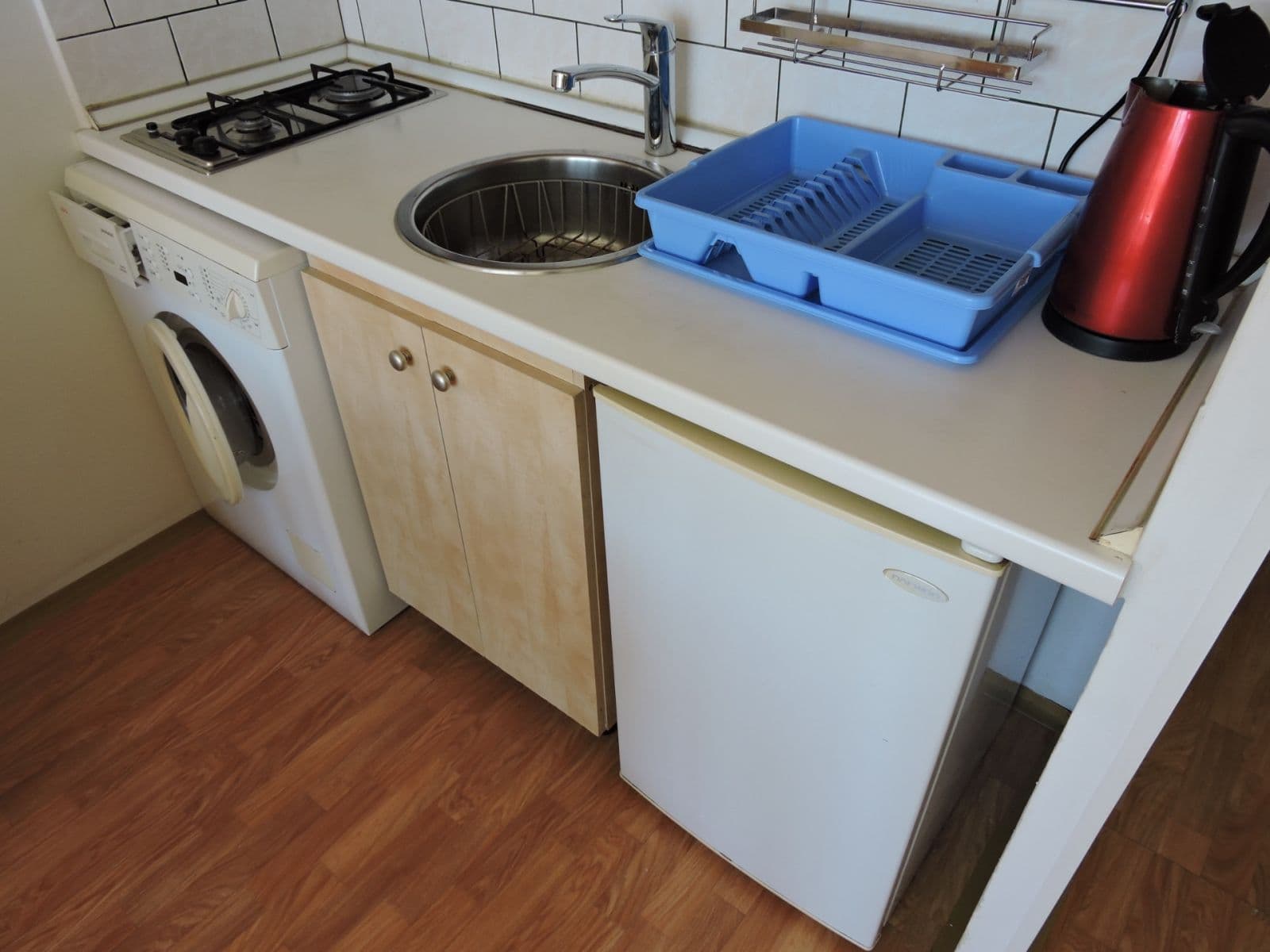 Prodej bytu 1+kk 24 m², Jahodová, Praha, Praha Prodej bytu 1+kk 24 m², Jahodová, Praha, Praha