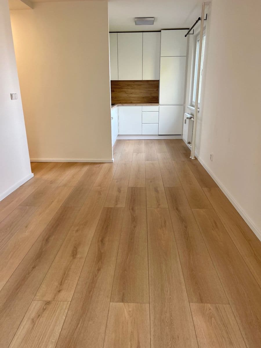 Prodej bytu 2+kk 58 m², 5. května, Měšice, Středočeský kraj Prodej bytu 2+kk 58 m², 5. května, Měšice, Středočeský kraj