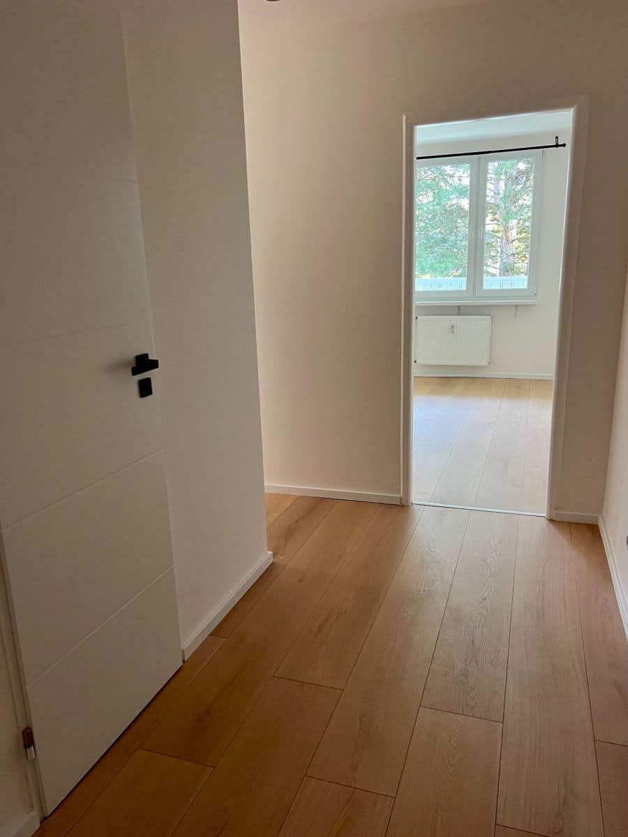 Prodej bytu 2+kk 58 m², 5. května, Měšice, Středočeský kraj Prodej bytu 2+kk 58 m², 5. května, Měšice, Středočeský kraj