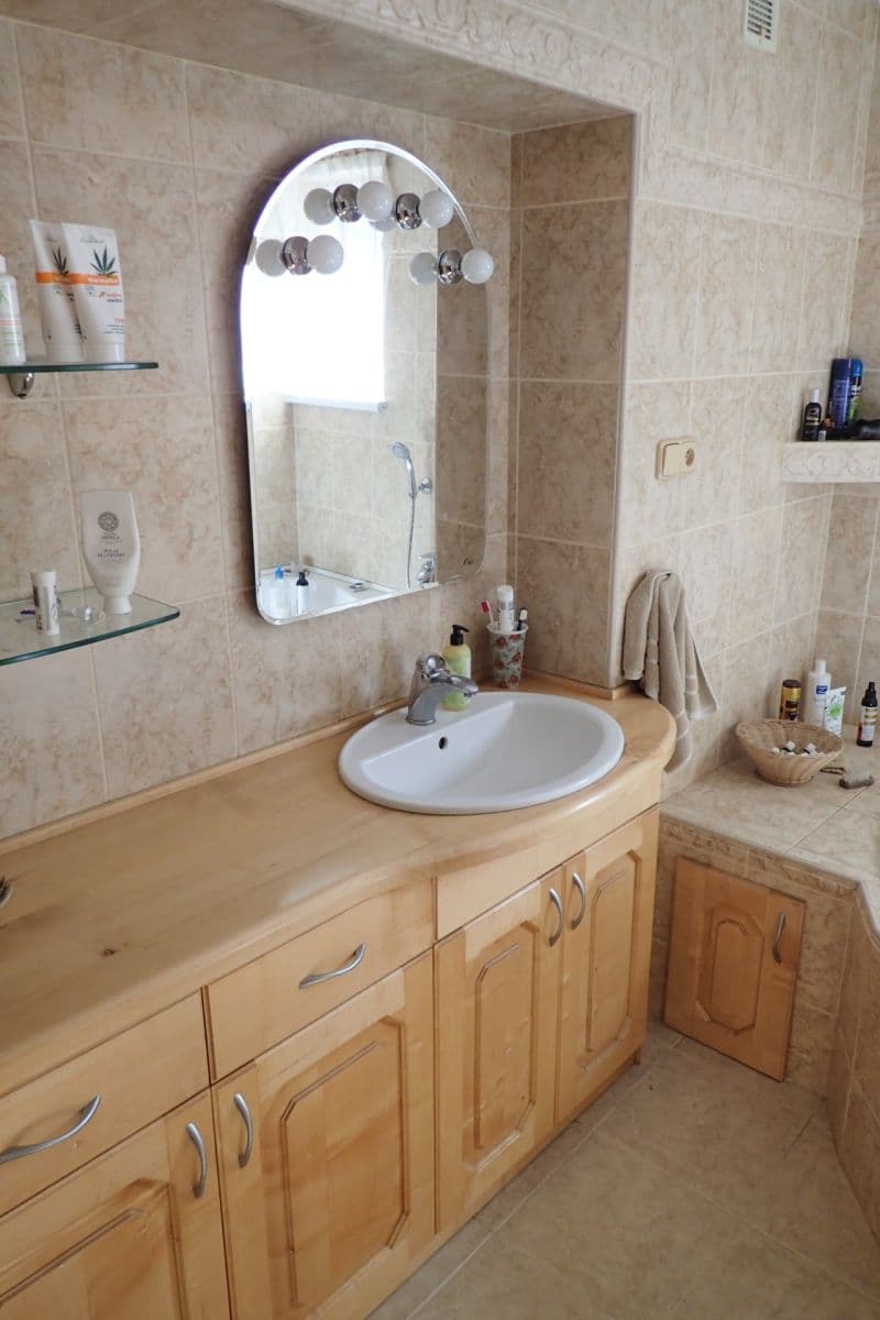 Prodej domu 215 m², pozemek 430 m², Smiřických, Náchod, Královéhradecký kraj Prodej domu 215 m², pozemek 430 m², Smiřických, Náchod, Královéhradecký kraj