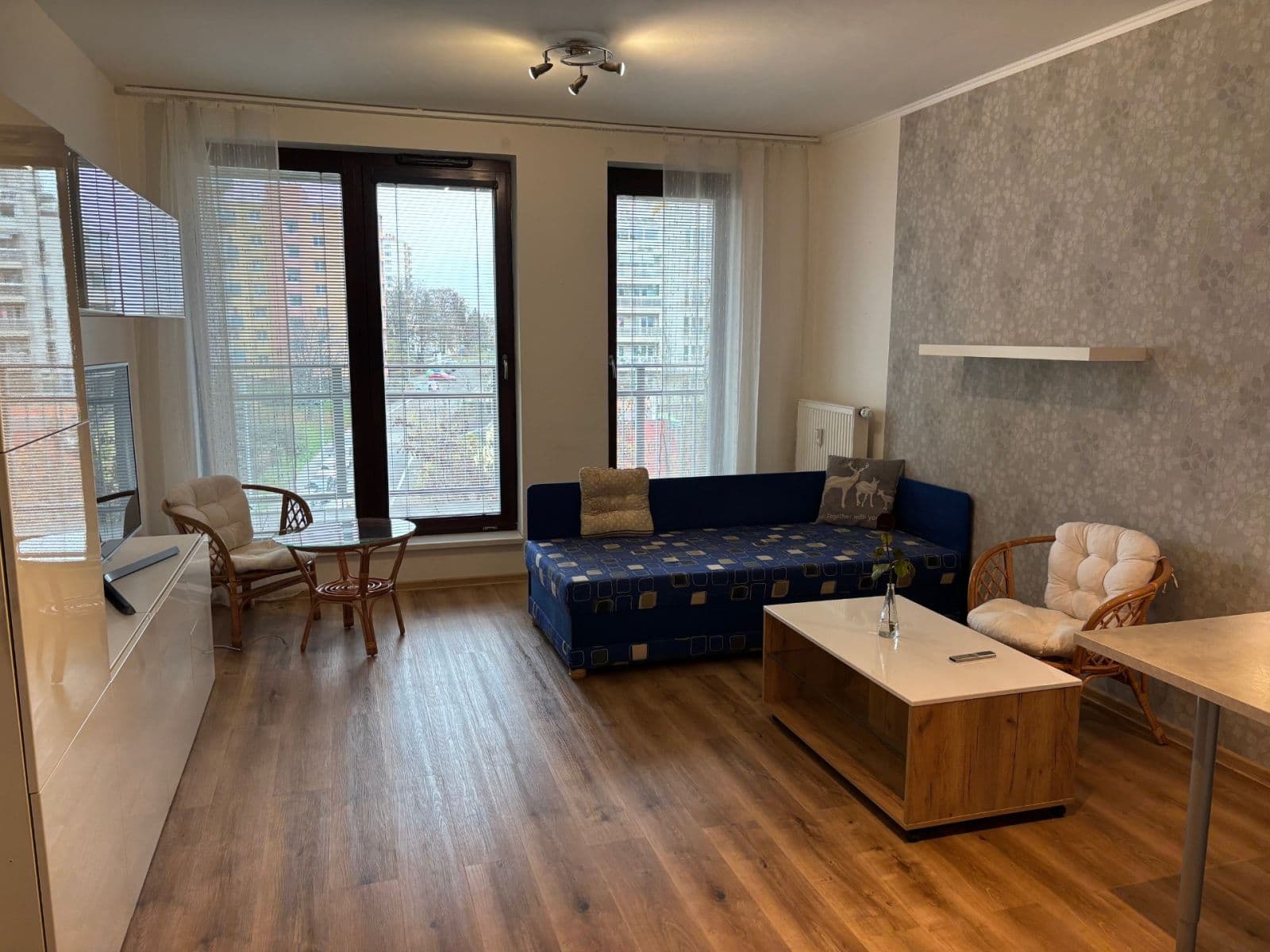 Pronájem bytu 1+kk 40 m², Na Slatince, Praha, Praha Pronájem bytu 1+kk 40 m², Na Slatince, Praha, Praha