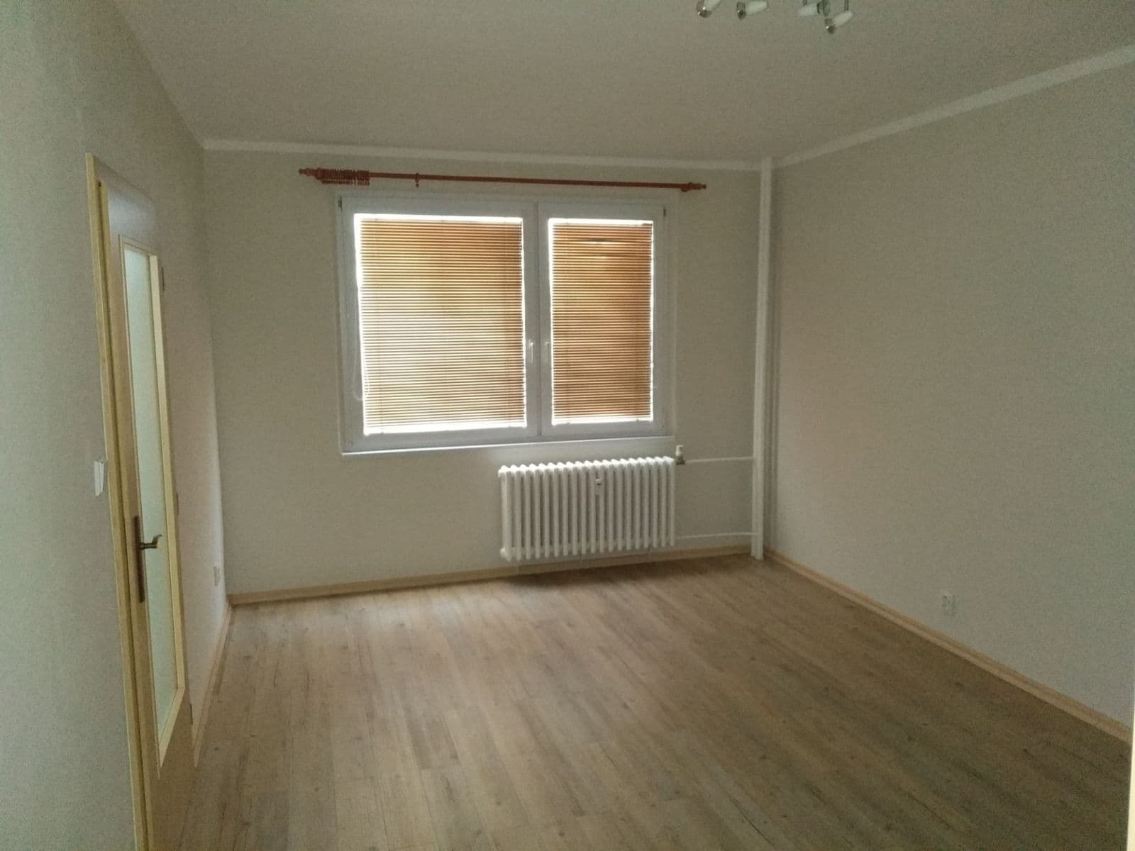 Prodej bytu 2+1 74 m², Luďka Matury, Pardubice, Pardubický kraj Prodej bytu 2+1 74 m², Luďka Matury, Pardubice, Pardubický kraj