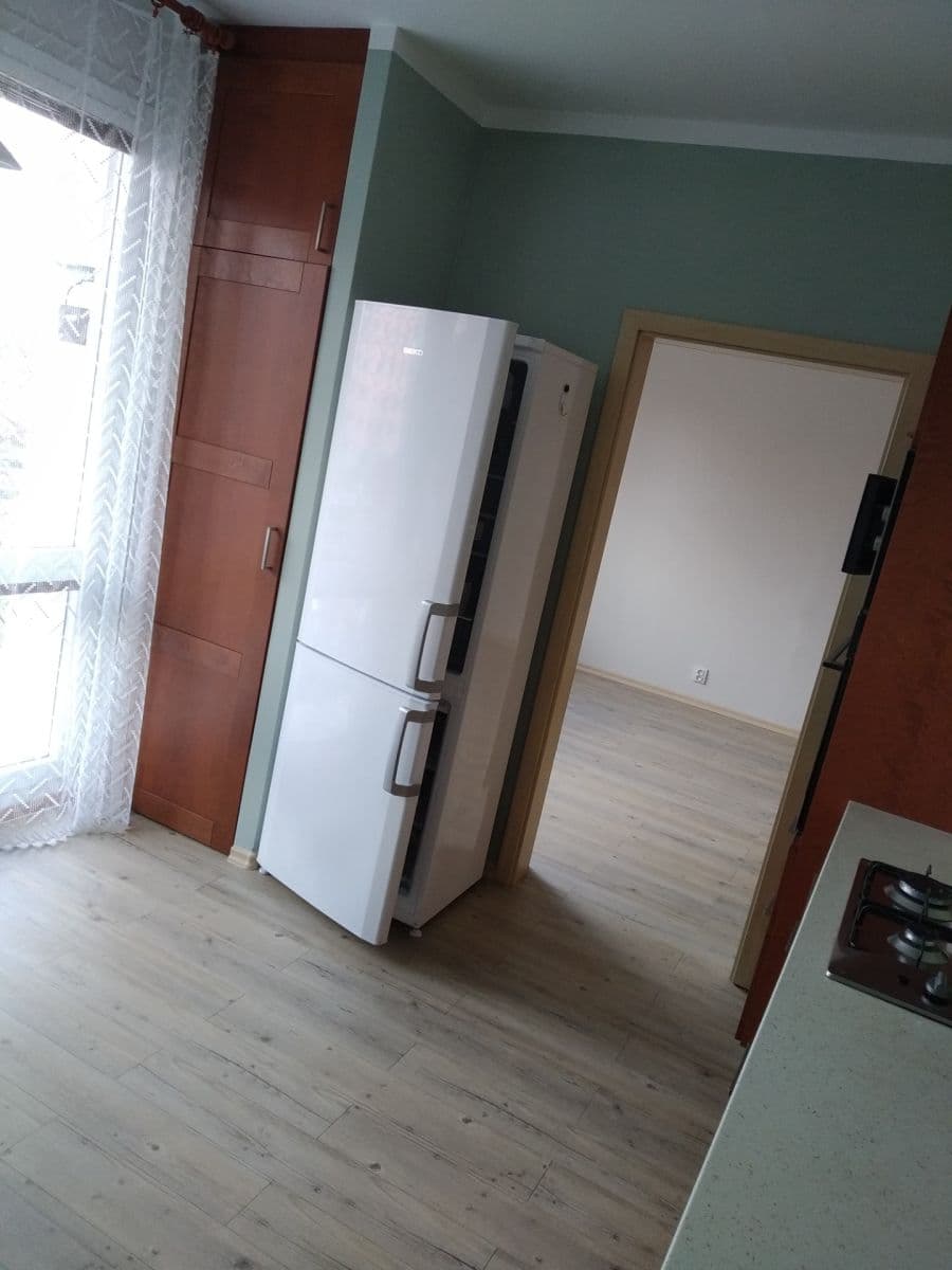 Prodej bytu 2+1 74 m², Luďka Matury, Pardubice, Pardubický kraj Prodej bytu 2+1 74 m², Luďka Matury, Pardubice, Pardubický kraj