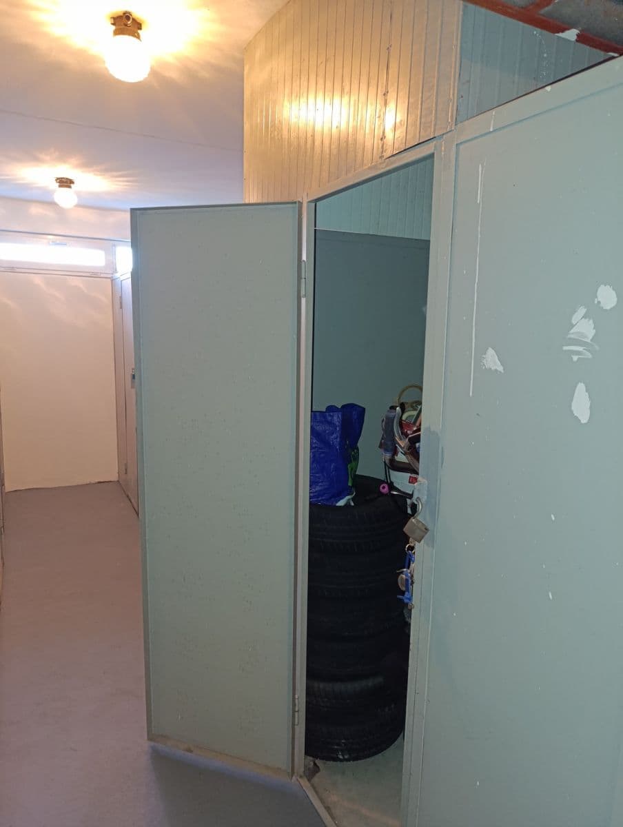 Prodej bytu 2+1 74 m², Luďka Matury, Pardubice, Pardubický kraj Prodej bytu 2+1 74 m², Luďka Matury, Pardubice, Pardubický kraj