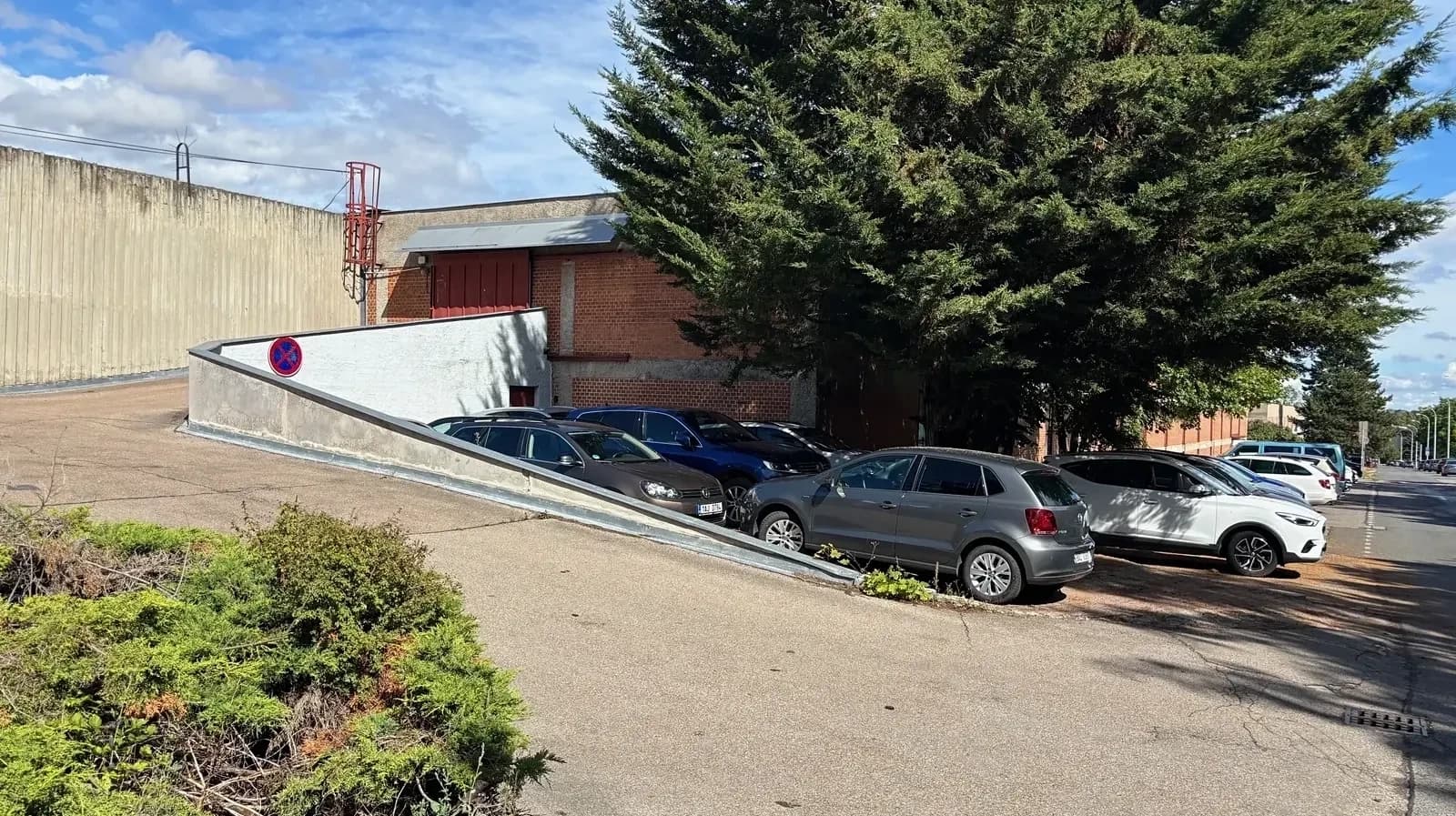 Pronájem garáže 18 m², Navigátorů, Praha, Praha Pronájem garáže 18 m², Navigátorů, Praha, Praha